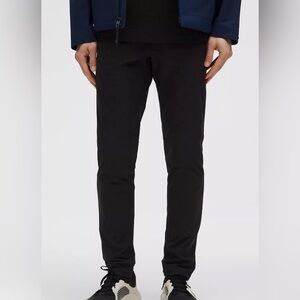 Lululemon Men’s ABC Slim-Fit 5 Pocket Pants Warpstreme black 36